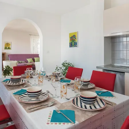 شقة Amazing In With Wifi