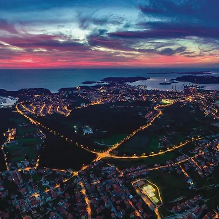 شقة Amazing In With Wifi بولا