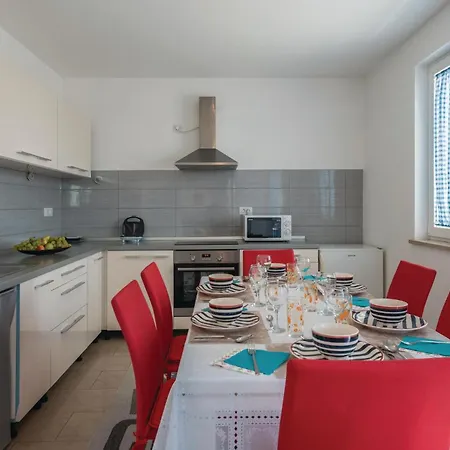 Amazing In With Wifi *