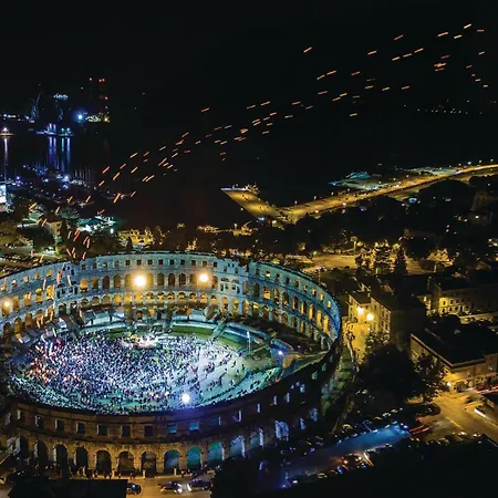 Amazing In With Wifi Pula